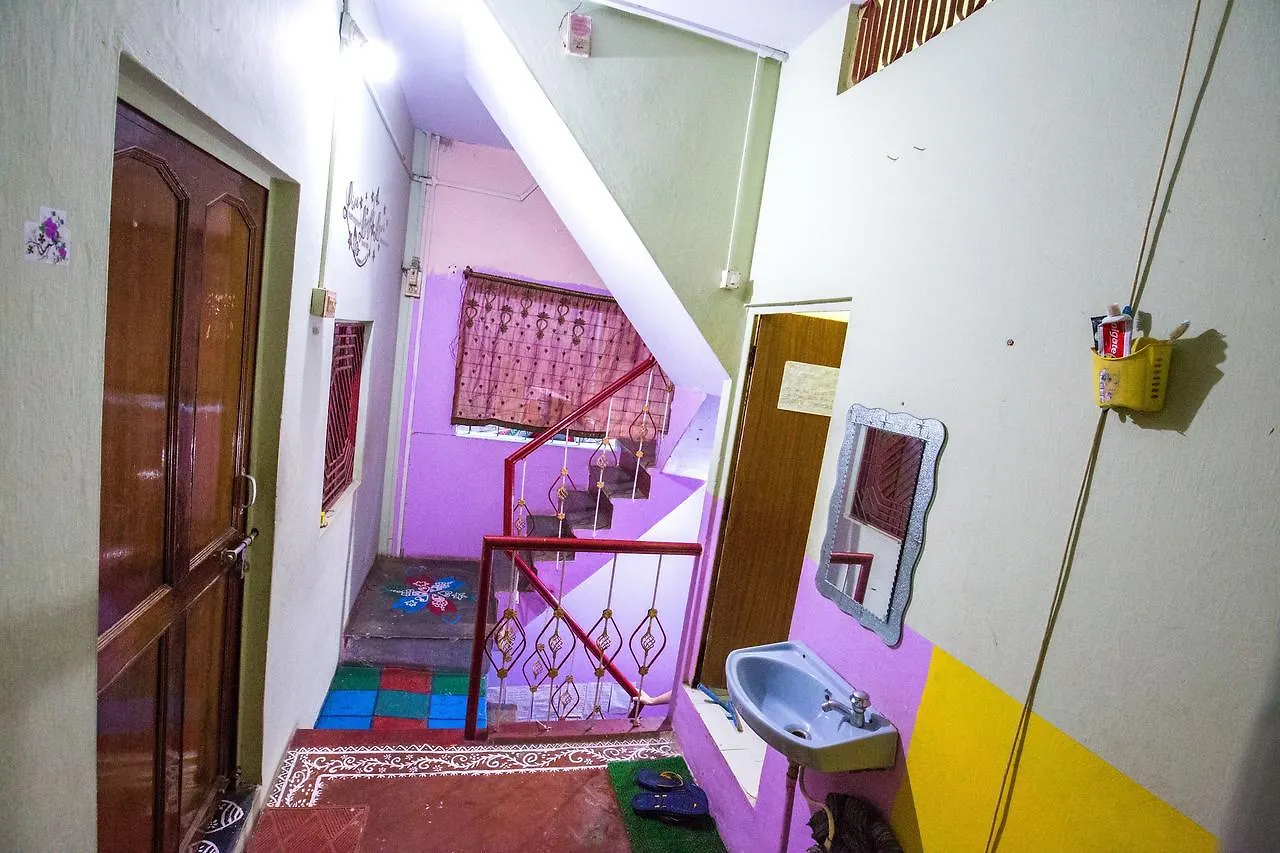 Somit Paying Guest House Varanasi