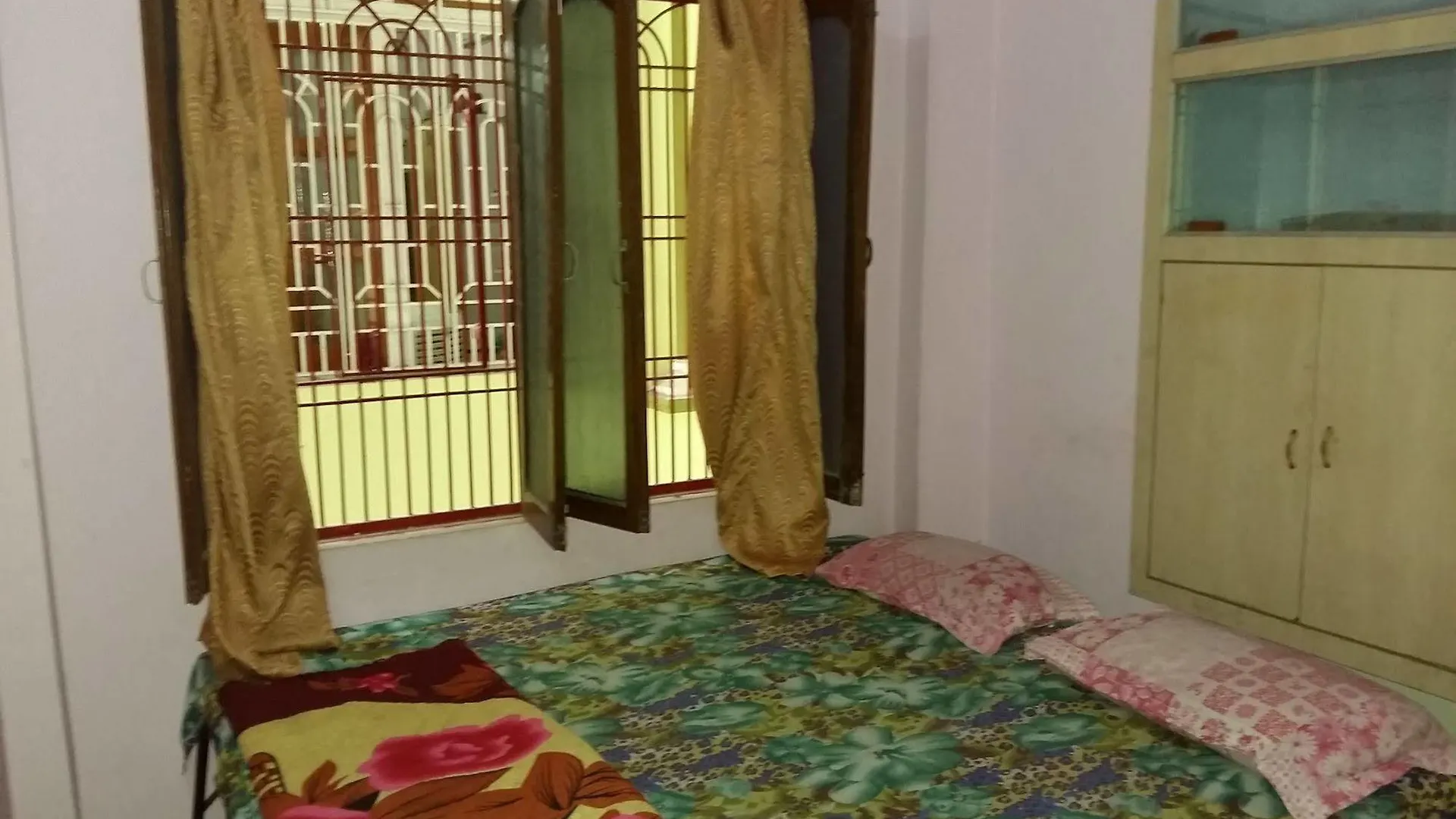 Somit Paying Guest House Varanasi 2*,